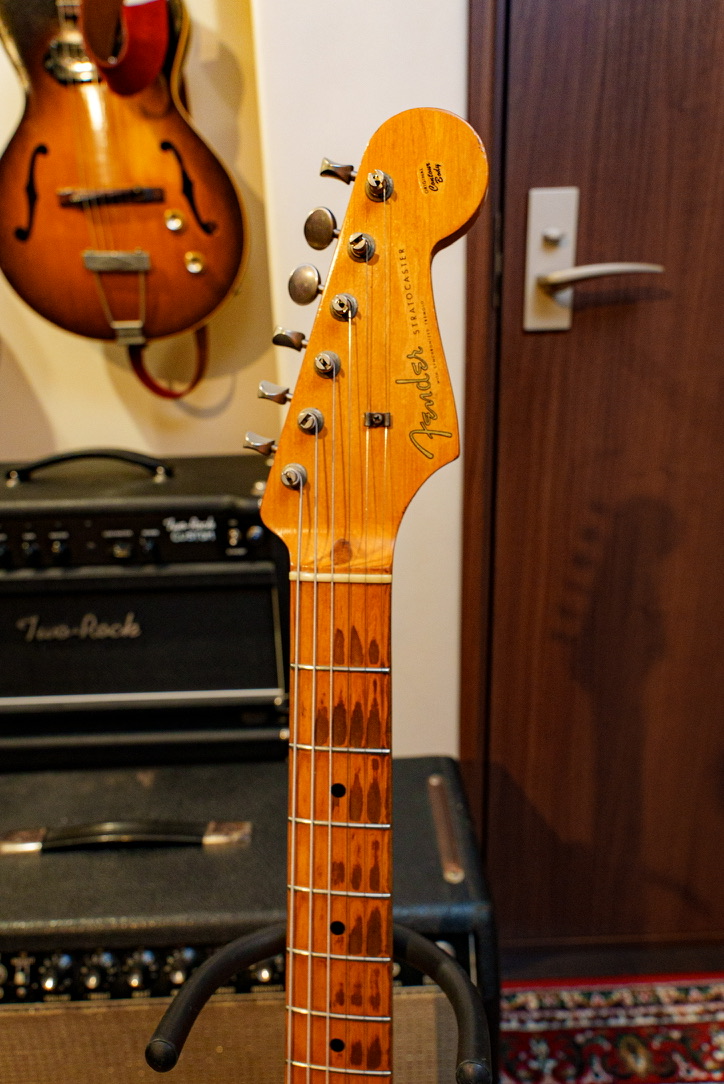 56’ Fender Stratocaster TwoTone Sunburst Head
