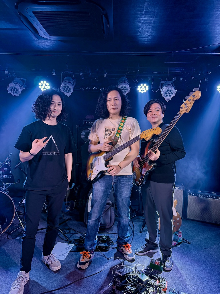 CCE11AC7-C615-4DA0-94AD-535FB9ECCE45_1_105_c