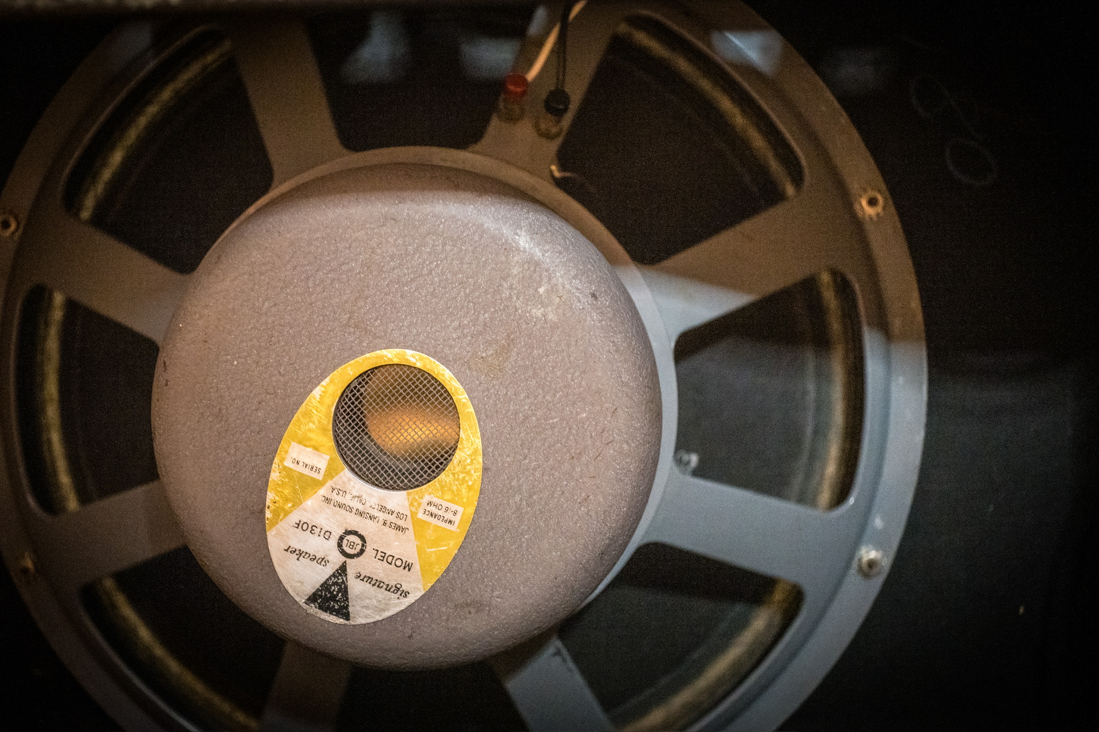 F98C68E9-56B0-4714-8428-BCF4868E279C_1_102_o